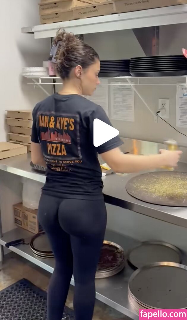 pizzeria-baddies_0010 (1).jpg