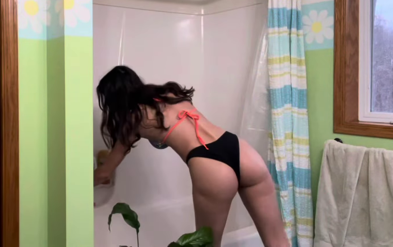 vlcsnap-2025-11-11-23h43m57s305.png