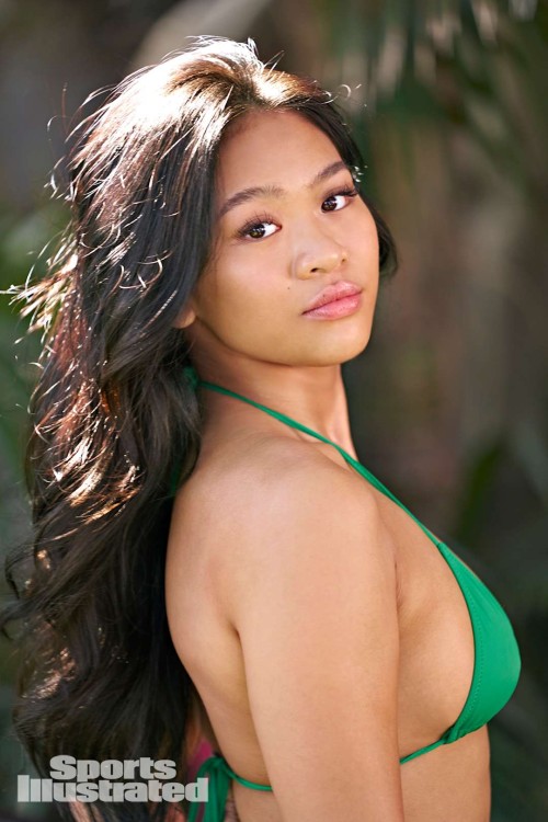 images_voltaxMediaLibrary_mmsport_si_swimsuit_01jts6y3dban1ezg5kdb923617817aeb5181.jpg