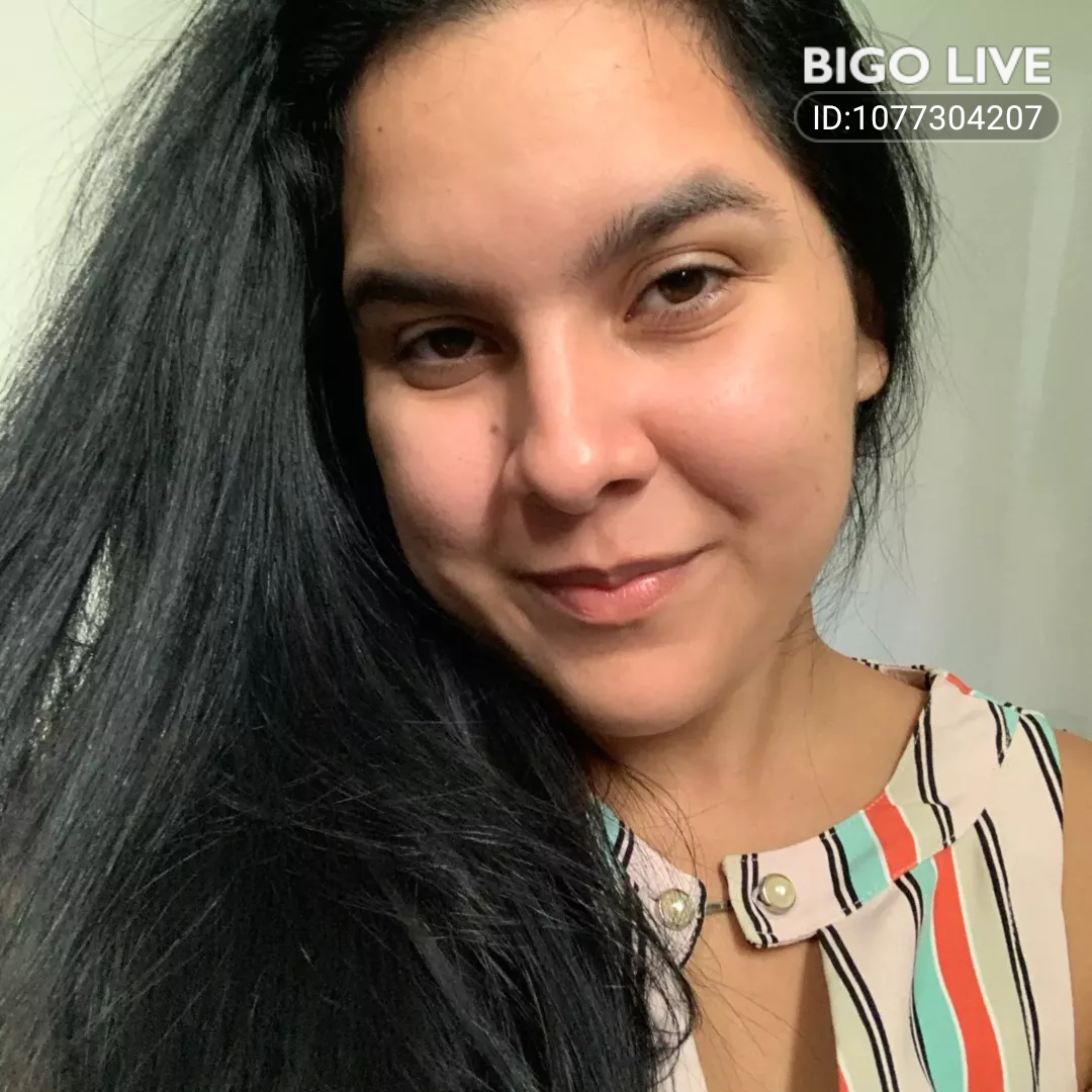 Her fans captivated her audience enthralledA web of desire connecting them all