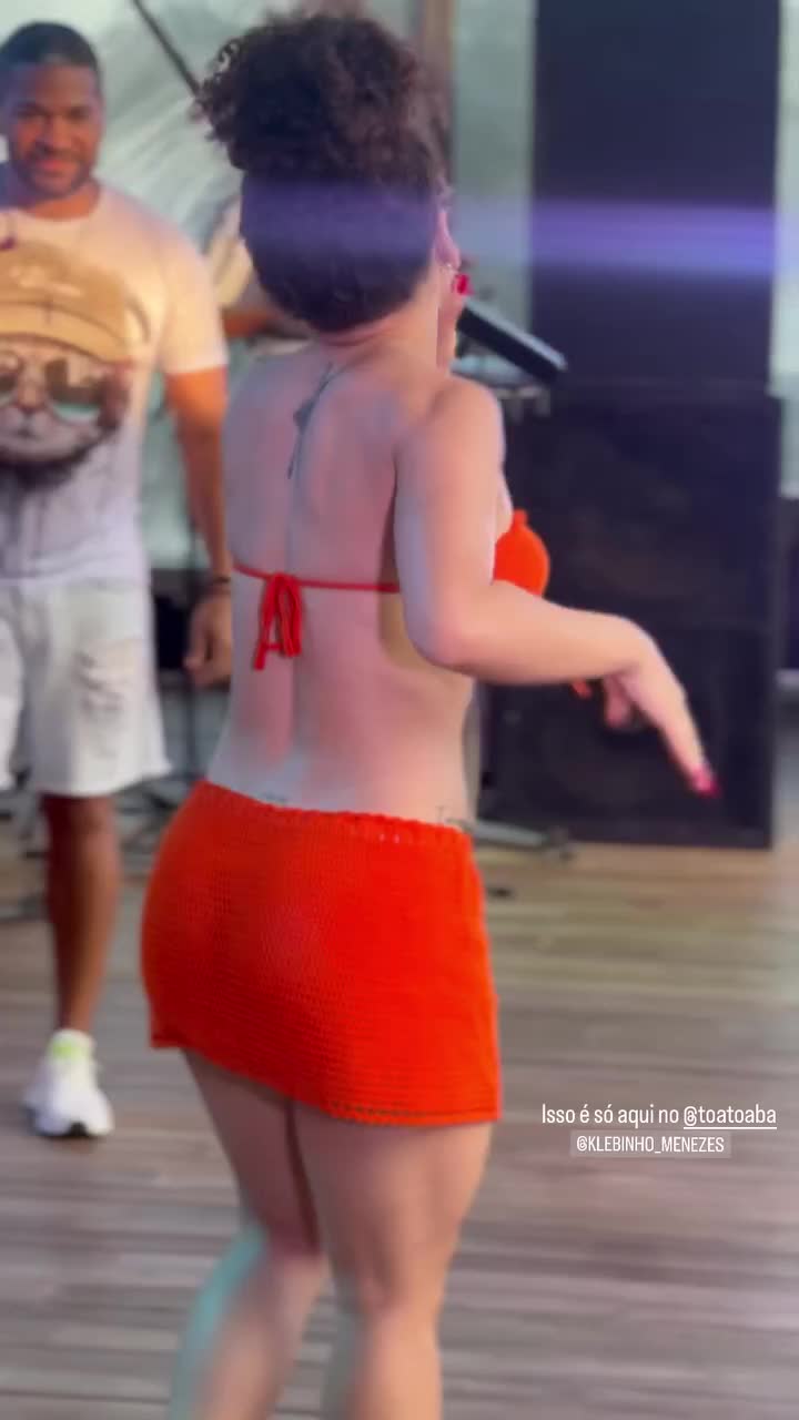 jenneferteodoroo_7B4DDE7493B4A6DAFAEC19050EEBB9A8_video_dashinit9abd368c550a8f27.mp4