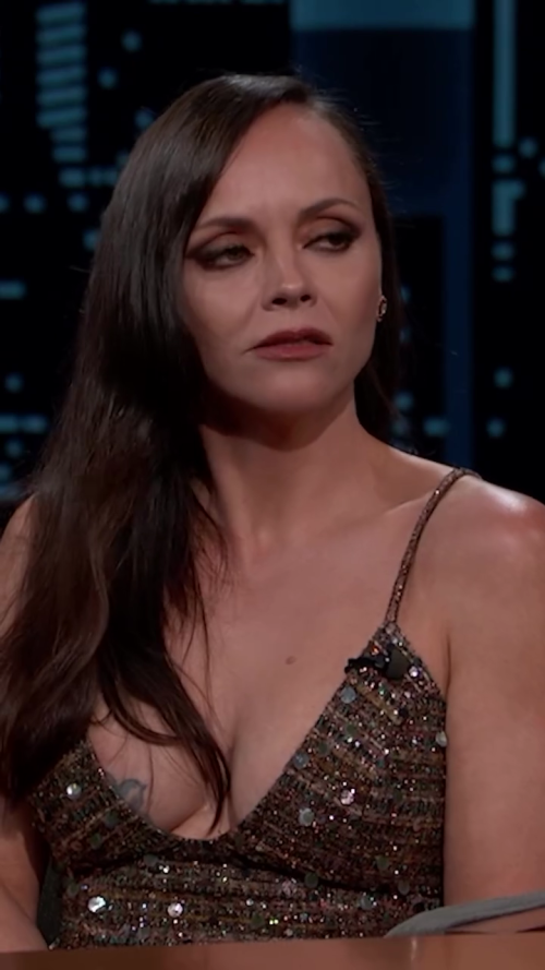 jimmykimmellive__2025-04-11T032907.000Z.mp4_00006516650f4a8a2929a93fa.png