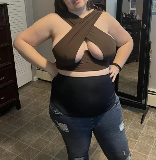 just-after-my-twin-pregnancy-but-wanted-to-feel-cute-v0-x6ahtqd4xsre1e912398b88ae441e.webp