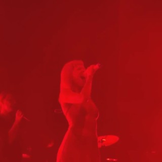 just-goosebumps-and-chills-throughout-the-entire-concert-ily-aurora-sonically-and-all-that-you-stand-for6.mp4_20250206_122603.999bb938e017b70dd72