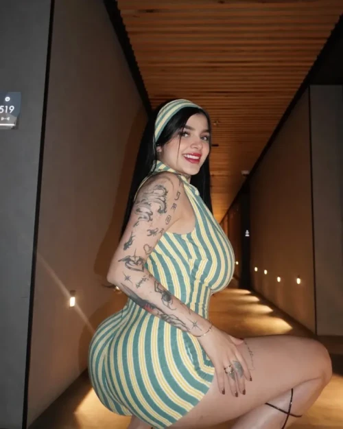 karelyruisz_3643588803121400380901f0a0090f77f5a.webp