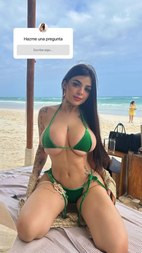 karelyruiz_36493112694465852361338892f05c4aafb.jpg