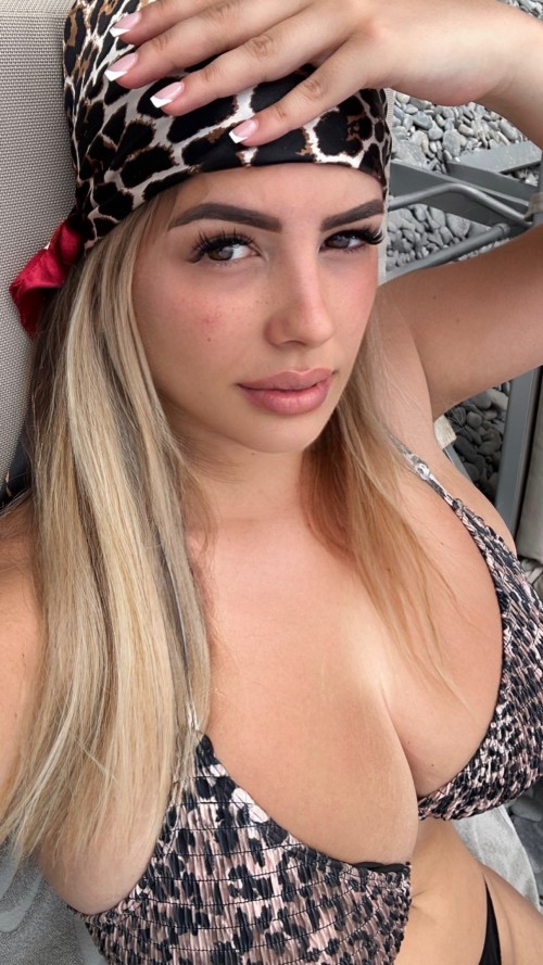 lali957-20250616-0001167705a8ea07ef26.jpg