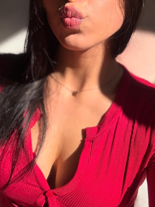 lavishsea_1750718274_3661612732113822264_38440483938ee09787526c4441.jpg