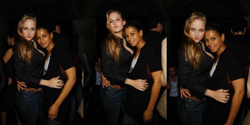 leelee_sobieski_nipple_slip_collage_2SfdUCM68720b67f3c127d5.jpg