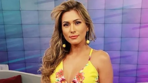 livia-andrade-838726_widexl619fdf477e13d6ef.webp