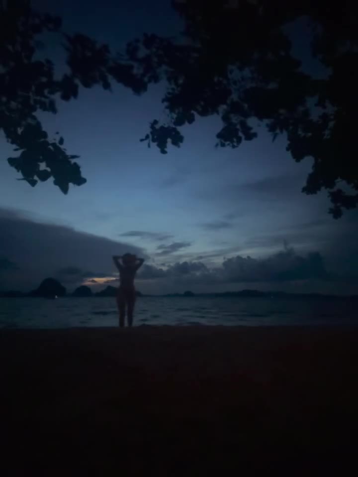 lunablaise---DIxbWsGRyv3a4dcd24153466528.mp4