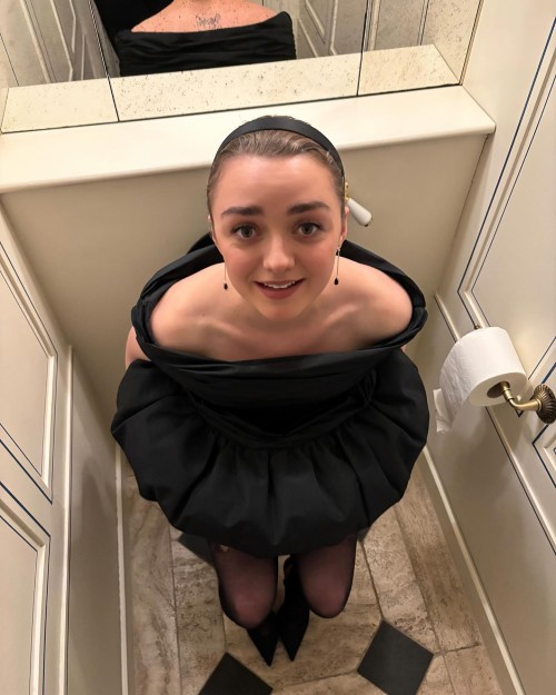maisie_williams-17-02-2025-0001df4fc74b0e88b305.jpg