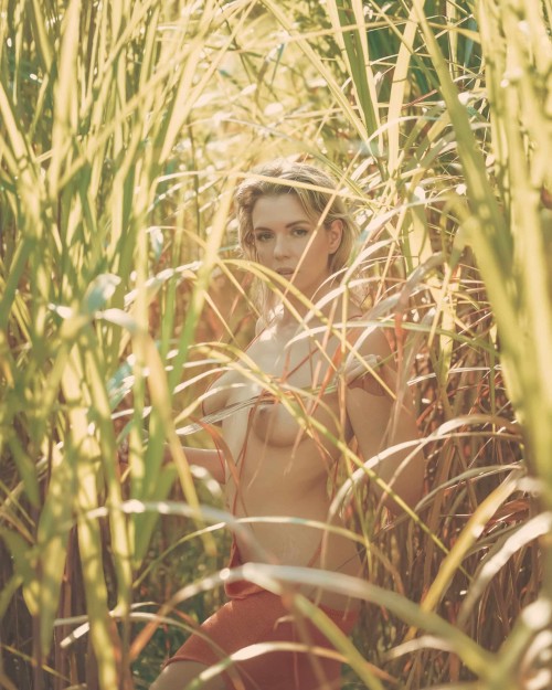 male pixel 12 scaled