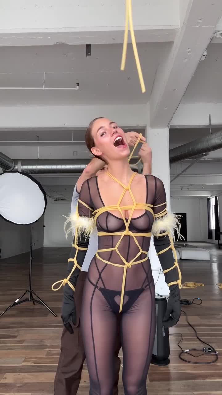 maligoshik__2025-05-27T174110.000Zbb2c717506e3b971.mp4