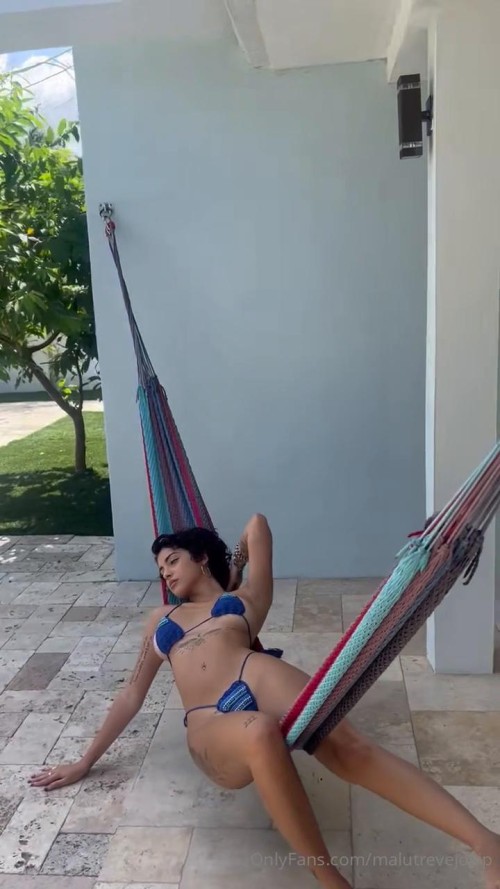 malu_trevejo_bikini_bts_photoshoot_onlyfans_video_leaked-ATOTTC81806e6870059040.jpg