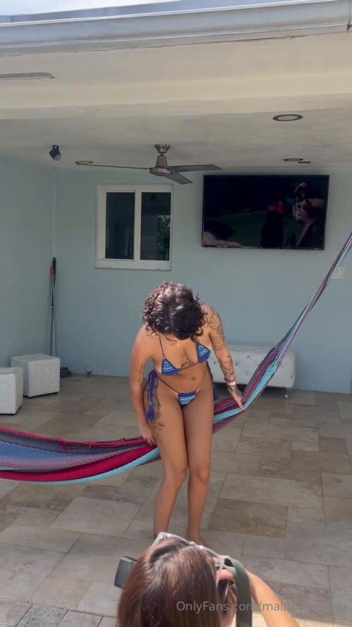 malu_trevejo_bikini_bts_photoshoot_onlyfans_video_leaked-MNRZMKd8e1c7b88c3ff1fd.jpg