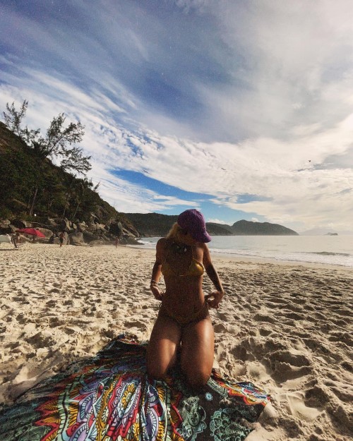 maraia_mello_3585939103575102151s2025-6-17-7.58.71-storyd76a92baee0fef93.jpg