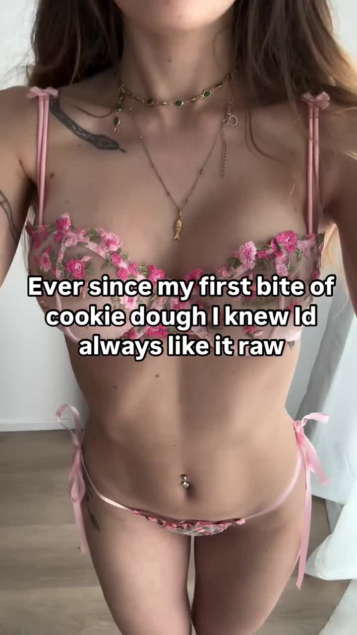 mayamilanoxx__2025-04-23T182550.000Z28c5e47b0068c724.mp4