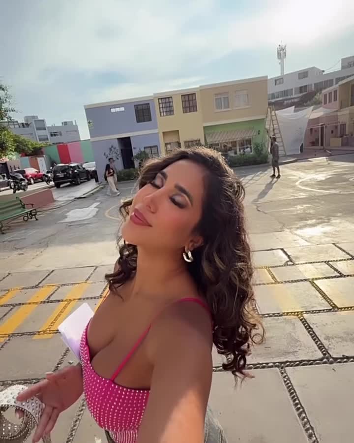 melissapareds_1737595324_3551529341914856636_994956227.mp4