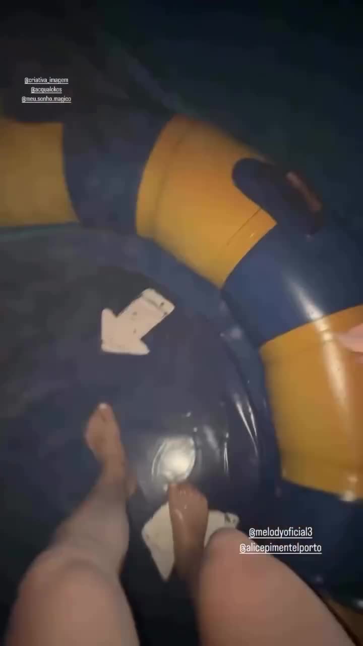 melodyoficial3s2025-6-19-18.32.353-story9fc2878abcb4cf55.mp4