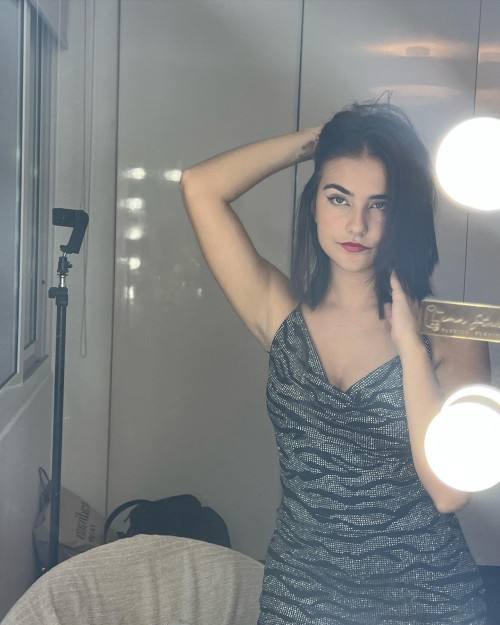 merly_morello_oficial_1644097726_2767214756856514372_2352605735b1443dda00413257.jpg