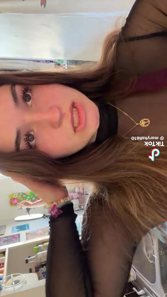 7387225-c7c222e8c0fe7377c32037f10b1431f6.mov
