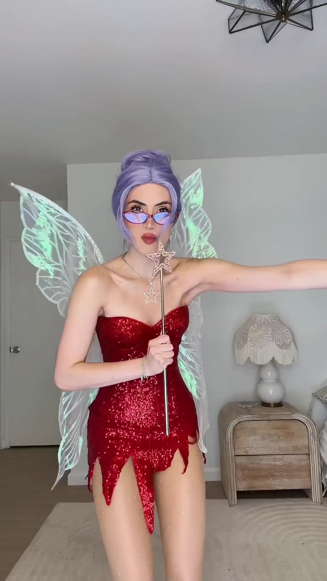YTDown.com_Shorts_Media_0NogPaBmiQA_this-costume-without-context-is-hilarious_001_1080p.mp4