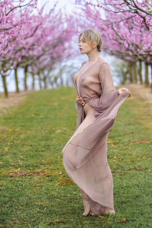 nude spring photos 23