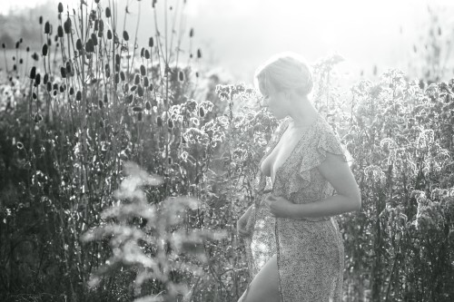 nude wallart blackwhite 1