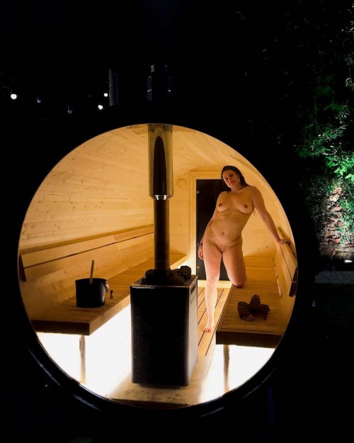 nude.R5MN8a62a8294d08ee71.jpg