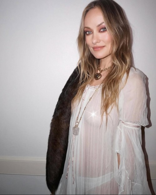 olivia-wildeb42e541e22cec887.jpg