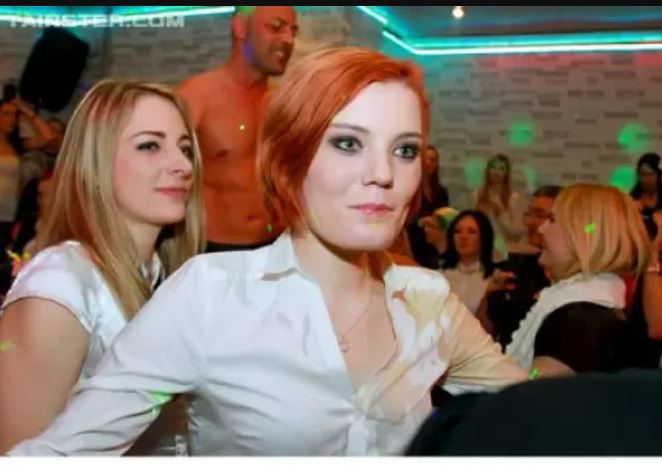 partyhardcore.JPG