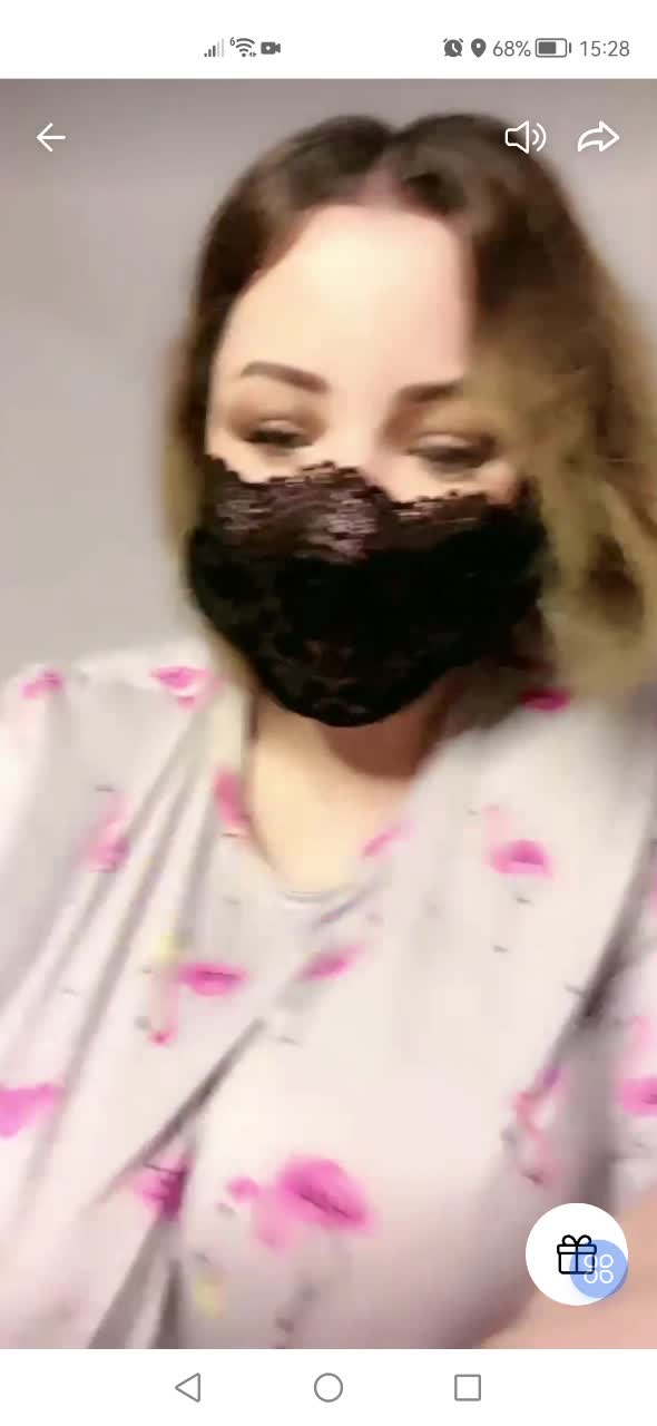 petal_20250628_16042974f1f7f911f64aa9.mp4