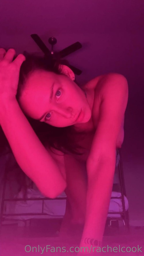 rachel_cook_nude_bedroom_selfies_set_leaked-VFCCCB4d005c7f598b7cee.jpg