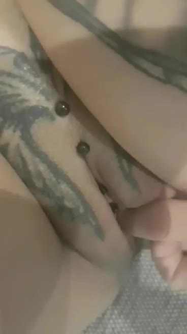 received_277273983668237b404e2c32bfb29f3.mp4