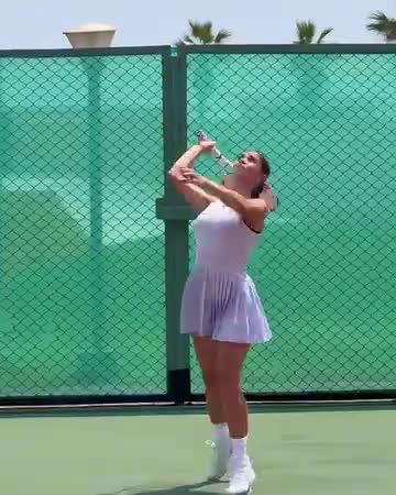 rivadeneirak_1738350783_3557863660707589402_3133988265c6f6d60b746ec4c.mp4
