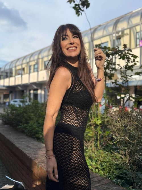 sheila266cc68a757325bbf0bc.jpg