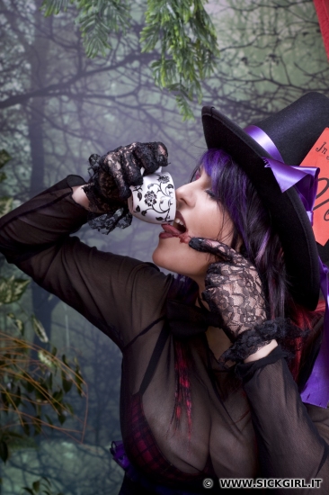 sickgirl_56473fb568ff3375d3a3.jpg