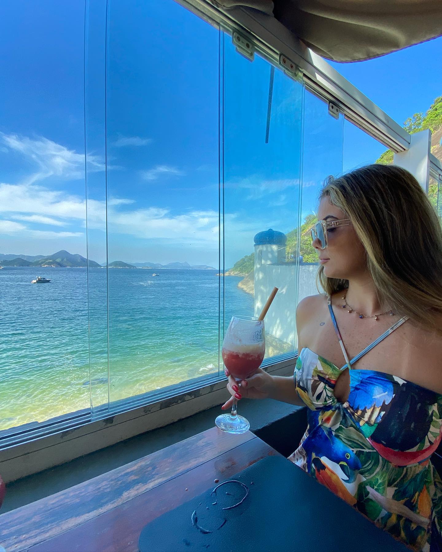 silveira_vittoria_3095539559258057701's2025-5-5-18.42.872 story.jpg