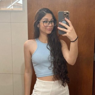 sophia._reb-50bae45d3e8bc4052