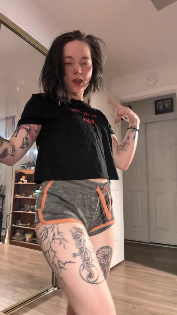 ssstik.io_1763894981810.mp4