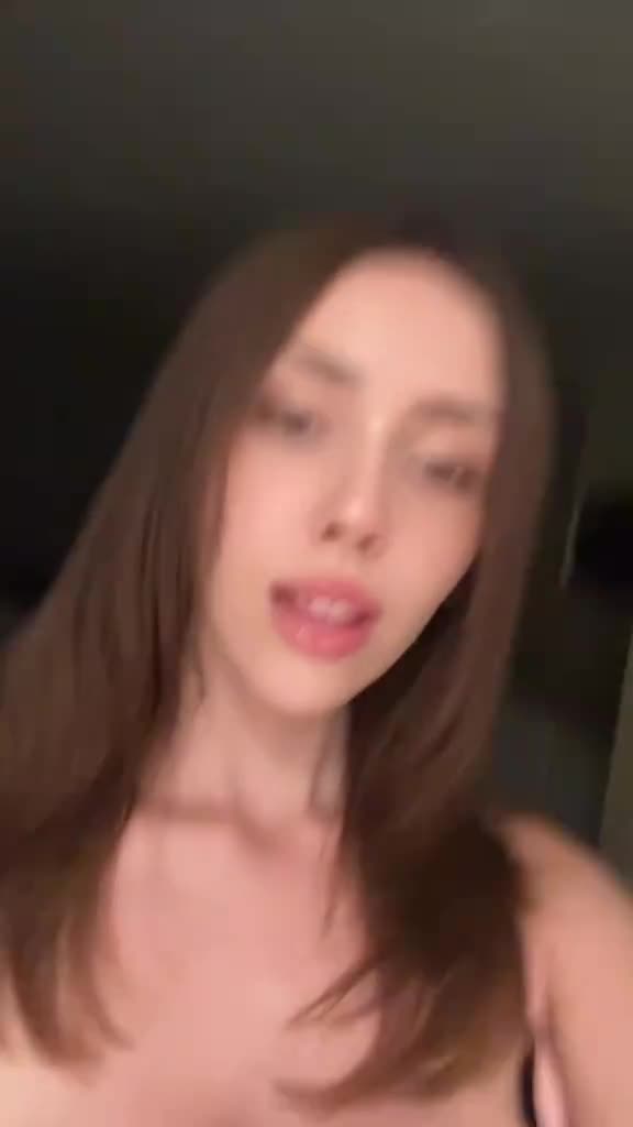 ssstik.io_iisaicon_175922128505955e6f8f5e72290d3.mp4