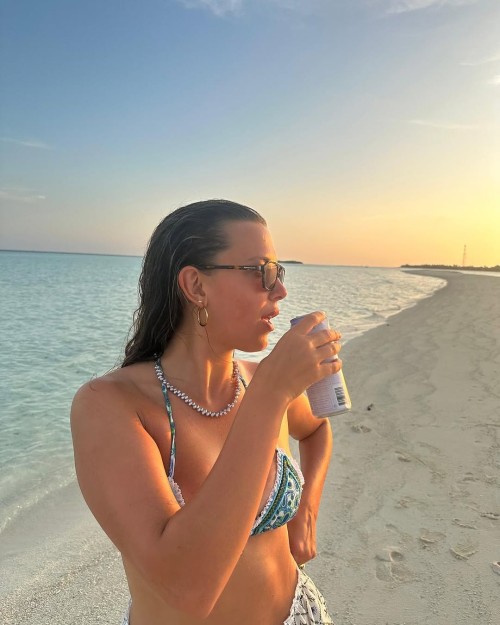 sunset-swims-florencebymillscoffee-2d73b599612dcf4b9.jpg