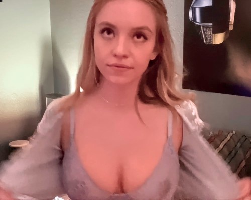 sydney_sweeney_see_thru_bra2ca839dbeca575d1.jpg