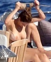 t_katharine_mcphee636b188dbed621445.jpg