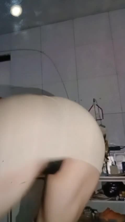 thay-bea1063ddd00fe030a0.mp4