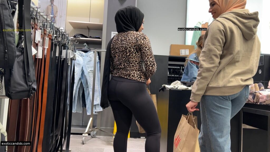 tight-lulus-and-hijabi-ass-4-1024x576.jpg