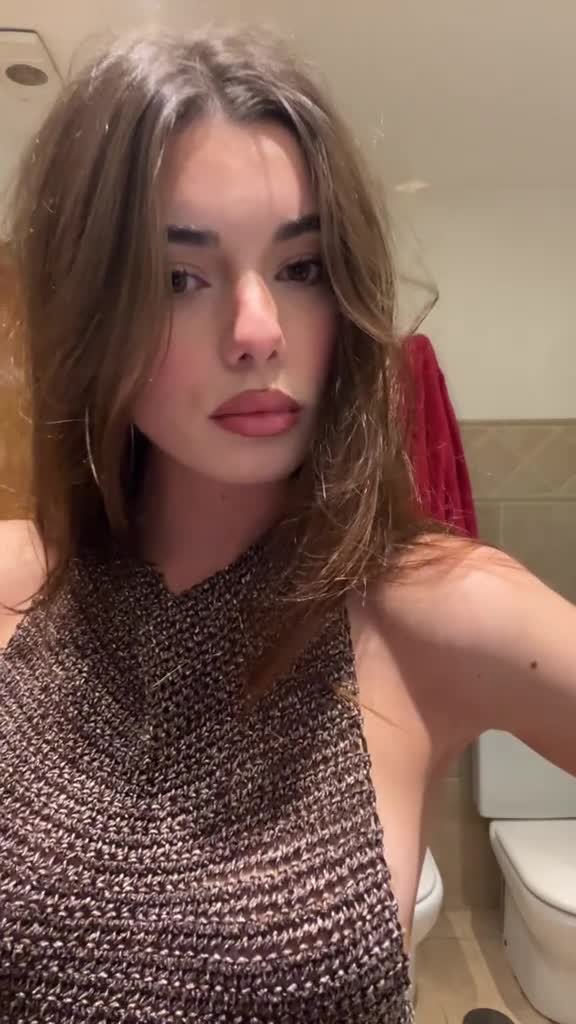 tiktok_17427814601899d662b8cbbfc0433.mp4