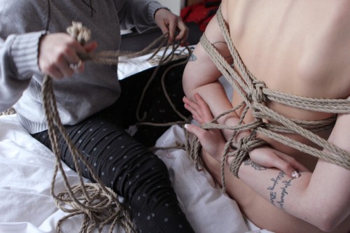 tumblr_nkwt1xJeOd1qzvfspo2_1280cbf5ac8c620dd26d.jpg