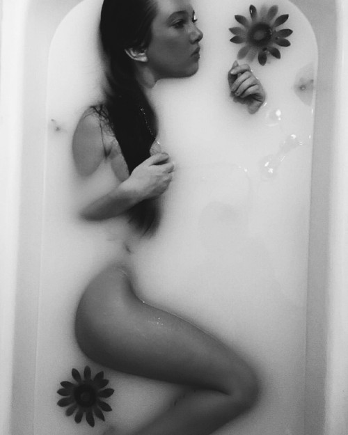 tumblr_oje9l7llpa1ua8gj5o1_1280fafd9c348e6711ad.jpeg